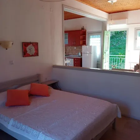 Soustas Apartments Longós Extérieur photo