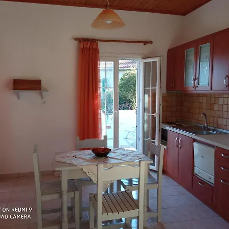 Soustas Apartments Longós Extérieur photo