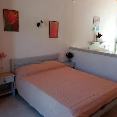 Soustas Apartments Longós Extérieur photo