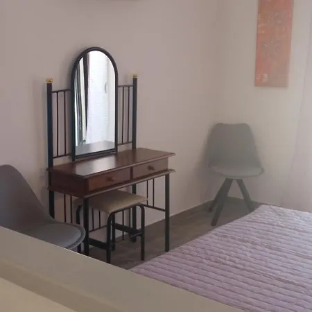 Soustas Apartments Longós Extérieur photo