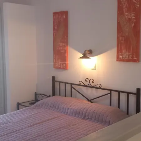 Soustas Apartments Longós Extérieur photo