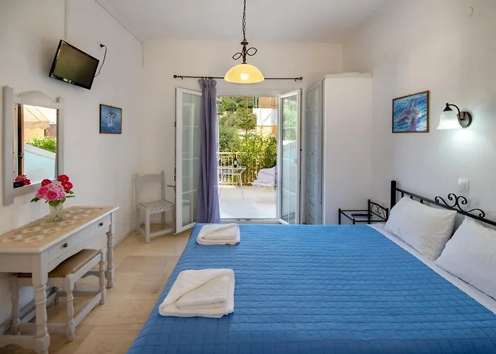 Soustas Apartments