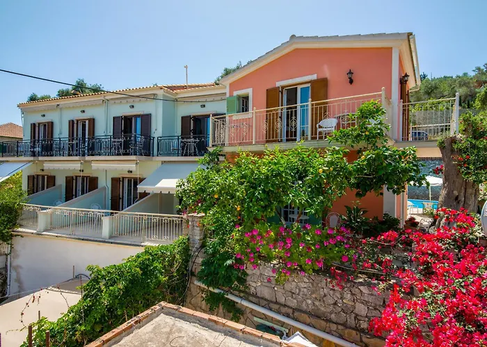Soustas Apartments